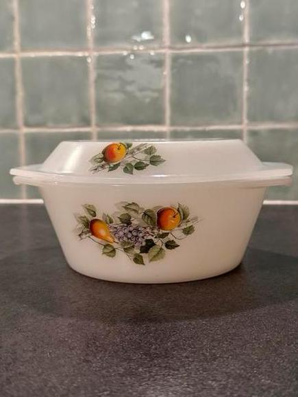 Arcopal France Schaal met Deksel, Huis en Inrichting, Keuken | Keukenbenodigdheden, Zo goed als nieuw, Ophalen of Verzenden