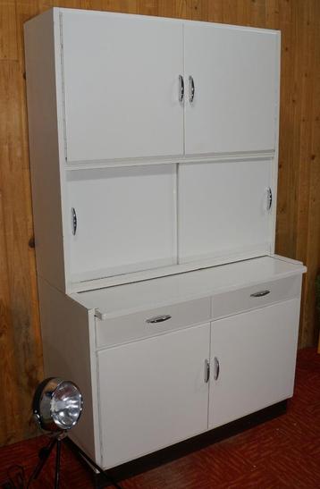 Keukenkast buffet Retro design meubel Vintage hippe F.M Art beschikbaar voor biedingen
