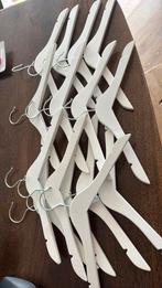 Gratis Kledinghangers voor baby-kinder kleren, Kleding | Dames, Kledinghangers, Ophalen, Zo goed als nieuw, Hout, Kinderen