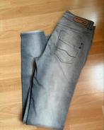 Expresso mooie lichtgrijze jeans mt 38 ZGAN, Kleding | Dames, Expresso, Ophalen of Verzenden, Zo goed als nieuw, W30 - W32 (confectie 38/40)