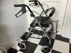Mooie en veilige rollator met mandje - Zie alle foto’s, Ophalen of Verzenden, Opvouwbaar, Zo goed als nieuw