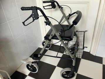 Mooie en veilige rollator met mandje - Zie alle foto’s beschikbaar voor biedingen