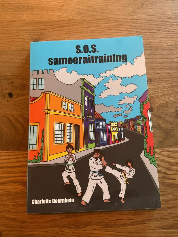 Charlotte Doornhein S.O.S samoeraitraining, Boeken, Kinderboeken | Jeugd | 13 jaar en ouder, Zo goed als nieuw, Ophalen of Verzenden