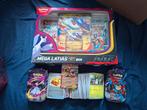 Pokemon mega latias ex box met heel wat bulk en tins, Ophalen of Verzenden, Zo goed als nieuw, Meerdere kaarten, Foil