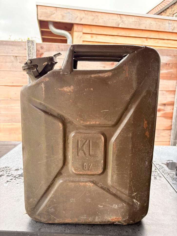 Stalen Jerrycan - Brandstofcanister, Auto diversen, Overige Auto diversen, Ophalen of Verzenden