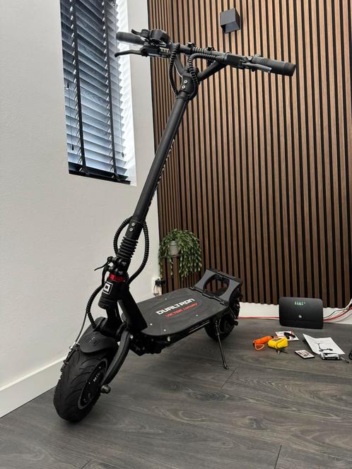 Dualtron Victor luxury, Fietsen en Brommers, Steps, Zo goed als nieuw, Elektrische step (E-scooter), Ophalen