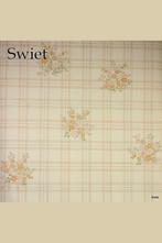 5057 vinyl bloemenbehang pastelruit wit groen  70s swiet, Huis en Inrichting, Stoffering | Behang, Verzenden, Roze