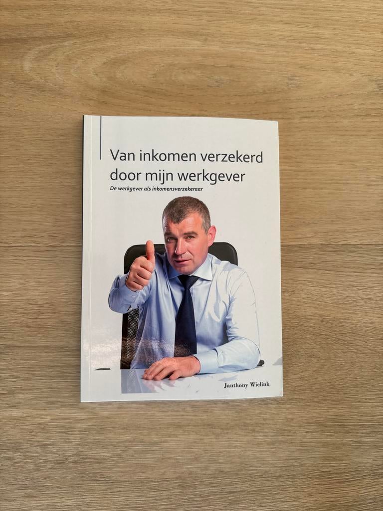 Van inkomen verzekerd door mijn werkgever, Ophalen of Verzenden, Zo goed als nieuw, Economie en Marketing