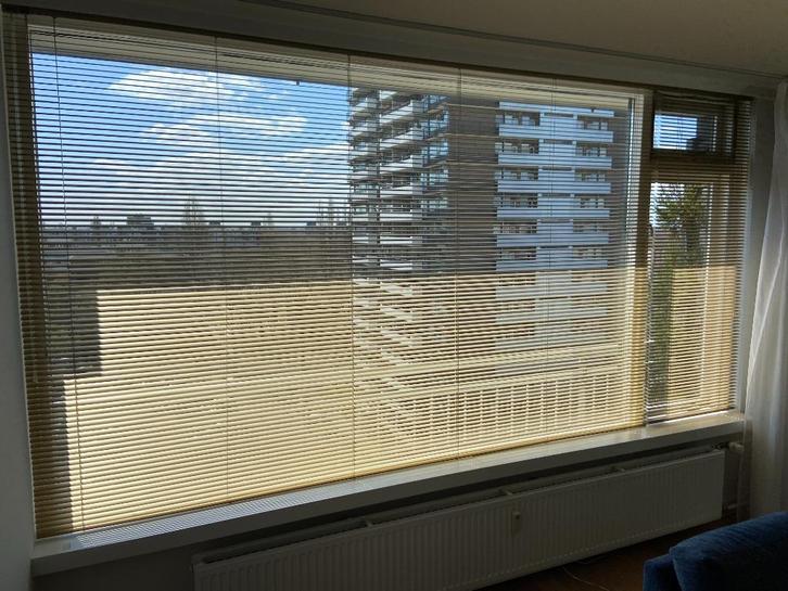 horizontale lamelle goudkleurig / geel koper te koop, Huis en Inrichting, Stoffering | Gordijnen en Lamellen, Zo goed als nieuw