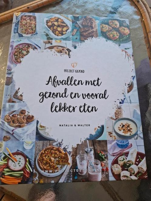 Afvallen met gezond en vooral lekker eten, Boeken, Kookboeken, Zo goed als nieuw, Ophalen of Verzenden