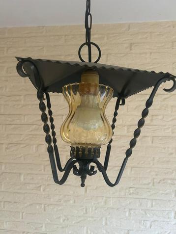 Vintage Hanglamp met Metalen Frame beschikbaar voor biedingen