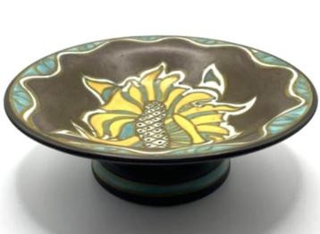 Plateel schaal / tazza beschikbaar voor biedingen