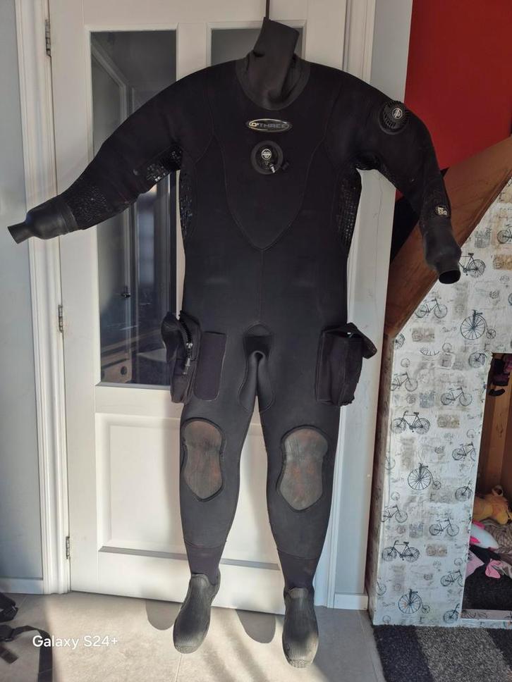 O'Three Droogpak Heren XL Short - Commercieel Duiken, Watersport en Boten, Duiken, Gebruikt, Duikpak, Ophalen of Verzenden
