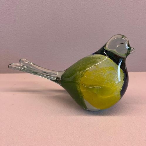 Handgeblazen glazen vogel – geel/groen/blauw/oranje - 16,5cm, Verzamelen, Beelden en Beeldjes, Zo goed als nieuw, Dier, Ophalen of Verzenden