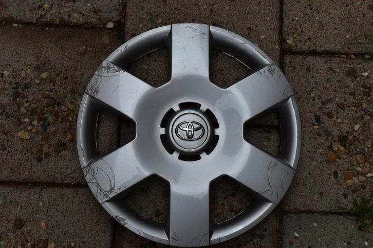 1 losse originele wieldop Toyota Aygo 14 inch, Auto diversen, Wieldoppen, Gebruikt, Ophalen of Verzenden