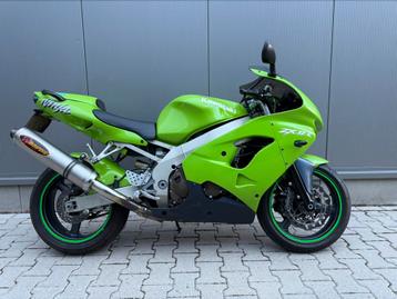 Zeer nette Kawasaki ZX9R. Inruil mogelijk beschikbaar voor biedingen
