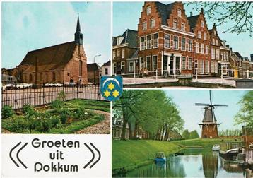 Ansichtkaart Dokkum, kerk, stadhuis, molen beschikbaar voor biedingen