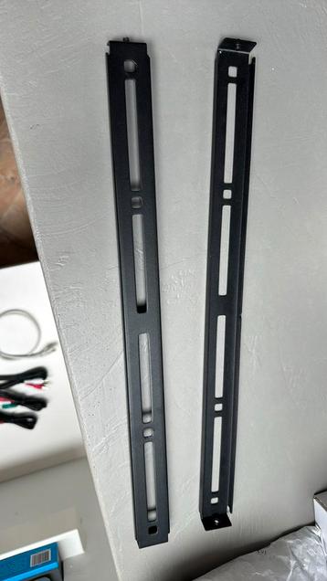 2x beugel zwart beschikbaar voor biedingen