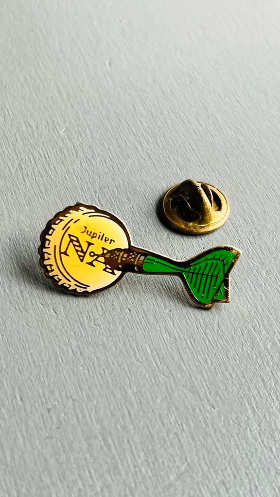 Jupiler NA Speldje / Pin, Verzamelen, Speldjes, Pins en Buttons, Zo goed als nieuw, Speldje of Pin, Merk, Ophalen of Verzenden