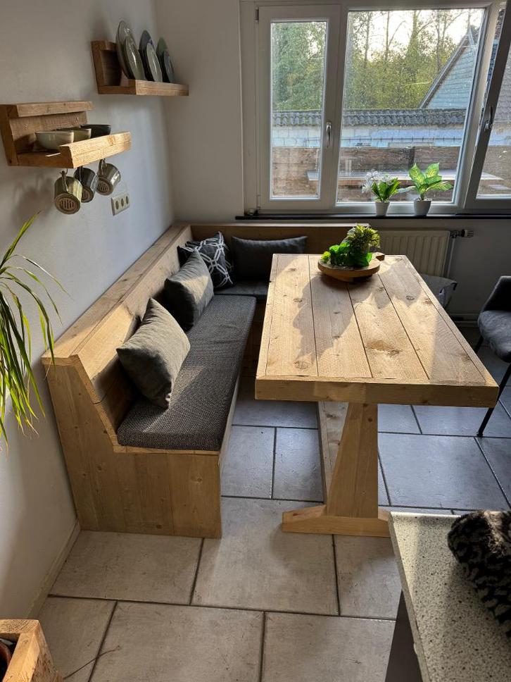 Oostenrijkse zithoek | Hoekbank | Tafel | Kussens, Huis en Inrichting, Banken | Complete zithoeken, Nieuw, Hout, Ophalen of Verzenden