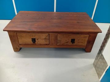 Kersenhouten Salonmeubel - 140x81x45 cm beschikbaar voor biedingen