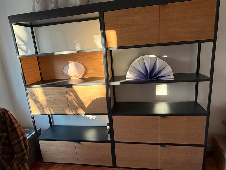 Hay Kast 401 - 2 stuks met houten deuren en nis, Huis en Inrichting, Kasten | Boekenkasten, Zo goed als nieuw, 100 tot 150 cm