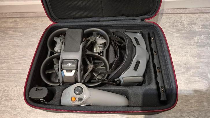 Dji avata Fly more combo, Audio, Tv en Foto, Drones, Zo goed als nieuw, Ophalen of Verzenden