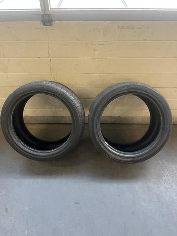285/35ZR18 continental zomerbanden 4-5MM  beschikbaar voor biedingen