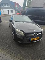 Mercedes-Benz A-Klasse A160 102pk 2016 Zwart, Auto's, Mercedes-Benz, Voorwielaandrijving, Stof, Zwart, Zwart