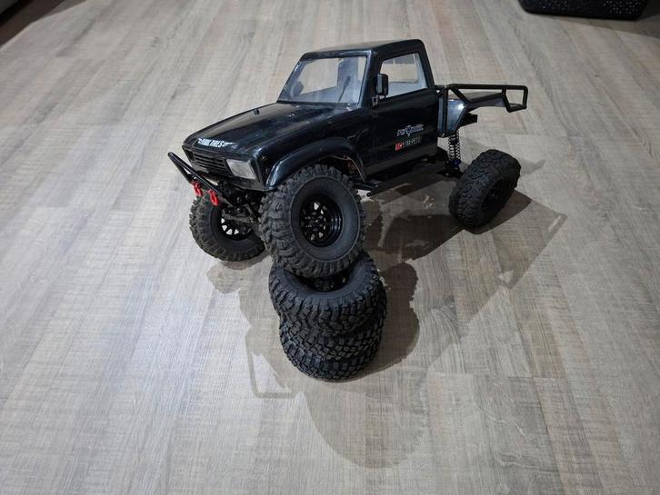 Element rc enduro kit crawler rtr met extra's en upgrades, Hobby en Vrije tijd, Modelbouw | Radiografisch | Auto's, Zo goed als nieuw
