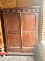 Houten Kabinet met 2 Deuren, Ophalen