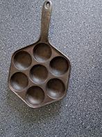 Te koop ouderwetse gietijzeren poffertjespan, Ophalen, Zo goed als nieuw, Overige materialen, Koekenpan of Braadpan