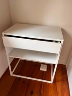 Ikea Nachtkastje Vikhammer, Huis en Inrichting, Slaapkamer | Nachtkastjes, Ophalen, Minder dan 45 cm, 55 tot 70 cm
