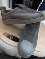 Sneakers adidas veterloze 39,5 ( valt klein), Ophalen of Verzenden, Zo goed als nieuw, Sneakers of Gympen