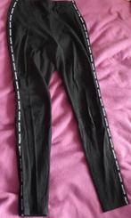 joggingbroek met bies mt s hollister, Kleding | Dames, Broeken en Pantalons, Zwart, Ophalen of Verzenden, Zo goed als nieuw, Maat 36 (S)