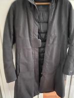 Grijze dames winterjas Arc'teryx, maat medium, Ophalen, Gedragen