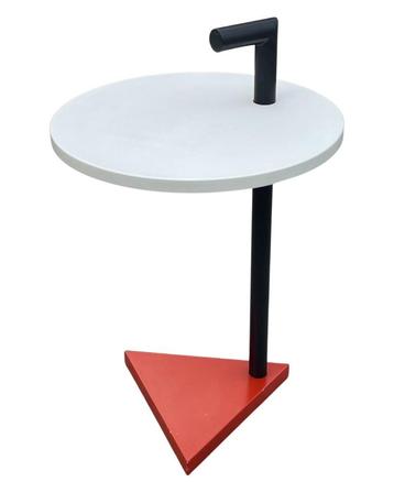 Vintage Memphis design bijzettafel tafeltje jaren 80 design beschikbaar voor biedingen