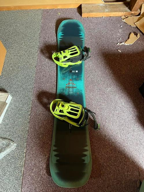 Snowboard Burton Process Flying V 162W 2018+ Salomon Binding, Sport en Fitness, Snowboarden, Gebruikt, Board, Ophalen of Verzenden