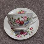 June Garland Bone China - Marlborough- Kop+Schotel, Antiek en Kunst, Antiek | Servies los, Ophalen of Verzenden