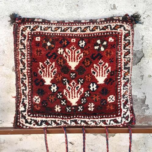 Vintage Perzisch kussen met bloempotten - Oosters kussen, Antiek en Kunst, Antiek | Kleden en Textiel, Ophalen of Verzenden