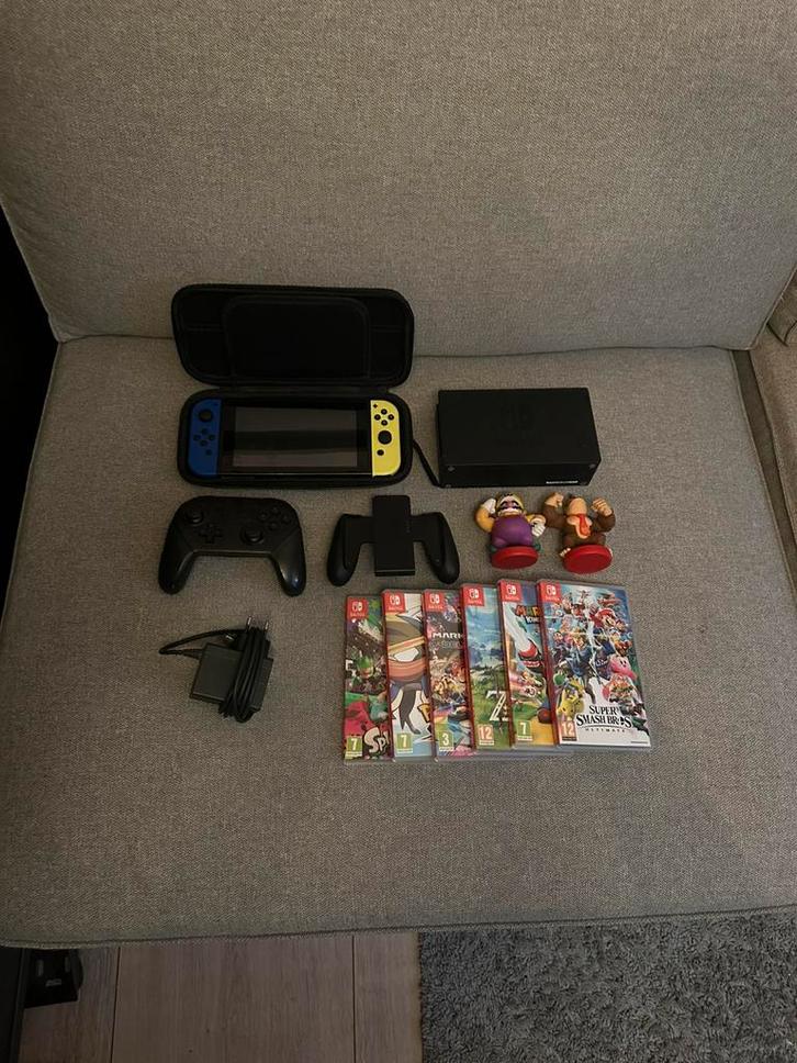 Nintendo Switch met games en accessoires, Spelcomputers en Games, Spelcomputers | Nintendo Switch, Zo goed als nieuw, Switch Original