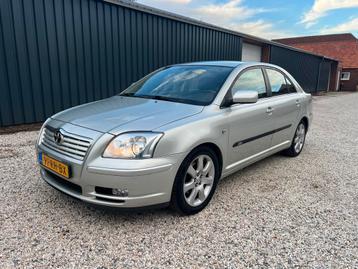 Toyota Avensis 2.0 16V LB Executive AUT/LEER/AIRCO NWE APK beschikbaar voor biedingen