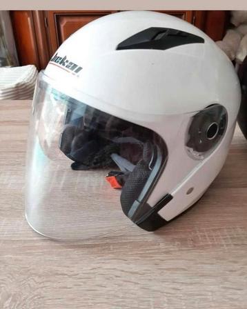 Te koop,Jeikai merk Helm. Helm.Maat-M 54-55.  beschikbaar voor biedingen