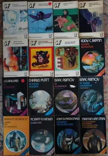 14 pockets/boeken uit Science Fiction-reeks Zwarte Beertjes beschikbaar voor biedingen