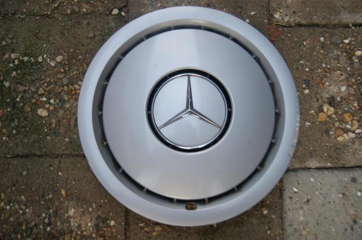 1 losse originele wieldop Mercedes Benz 230 15 inch, Auto diversen, Wieldoppen, Gebruikt, Ophalen of Verzenden