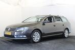 Volkswagen Passat Variant 1.4 TSI Comfortline BlueMotion, Auto's, Euro 5, Stof, Zwart, Bruin