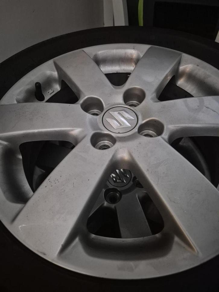 Set velgen met banden – 15 inch, Auto diversen, Wieldoppen, Zo goed als nieuw, Ophalen of Verzenden