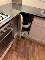 Hoekkeuken 240x300 cm - Complete keuken, Huis en Inrichting, Keuken | Complete keukens, Ophalen, Hoekkeuken, Graniet of Steen