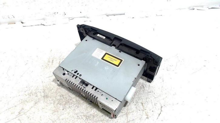 Radio Mercedes-Benz B-Klasse, Auto diversen, Autoradio's, Ophalen of Verzenden