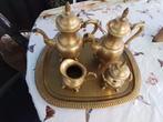 Kompleet Antiek servies weet niet of het zilver is denk het, Ophalen of Verzenden